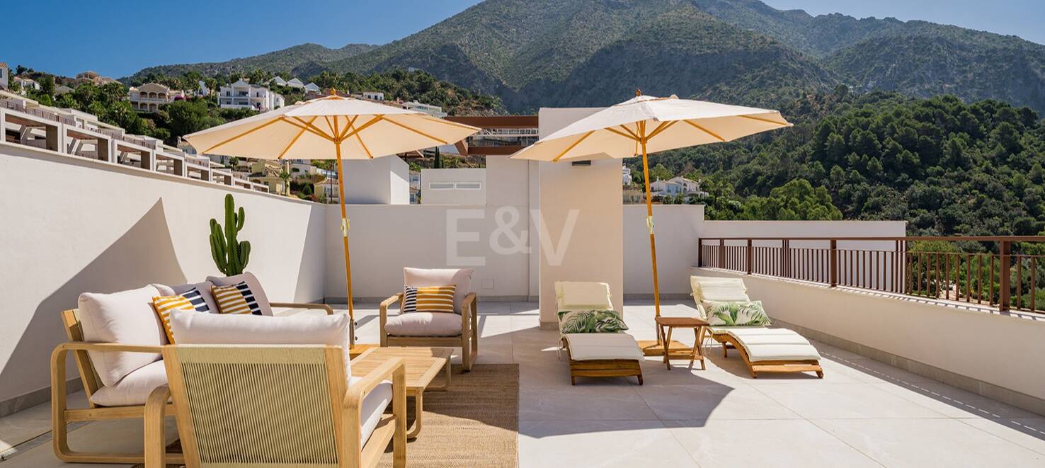 Apartamento moderno con solárium en la azotea en Cerros del Lago