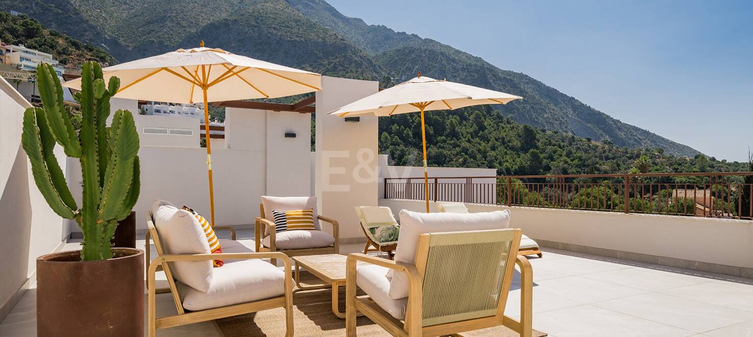 Apartamento moderno con solárium en la azotea en Cerros del Lago