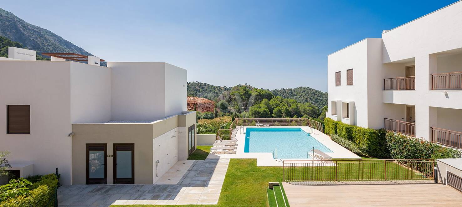 Apartamento moderno con solárium en la azotea en Cerros del Lago