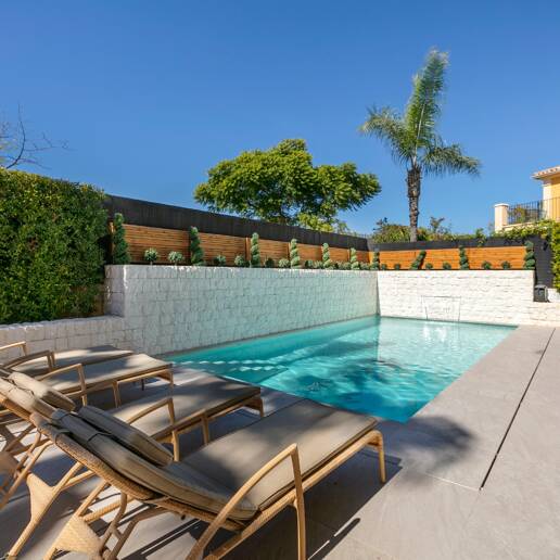 Frontline Golf Villa in a Prestigious Gated Community in Guadalmina