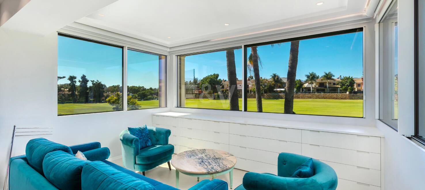 Frontline Golf Villa in a Prestigious Gated Community in Guadalmina
