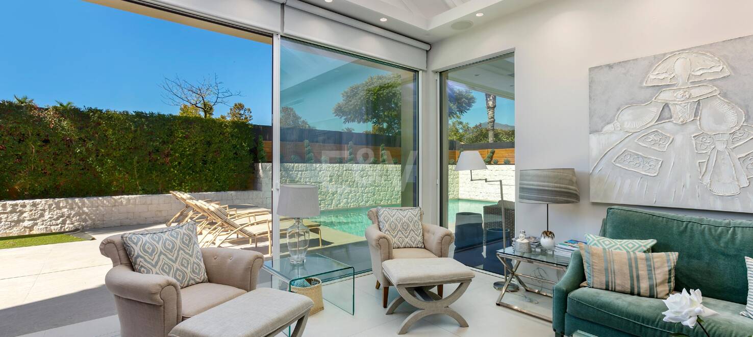 Frontline Golf Villa in a Prestigious Gated Community in Guadalmina