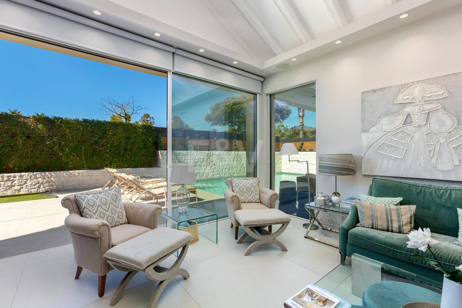 Golf-Front-Villa in einer exklusiven Wohnanlage in Guadalmina