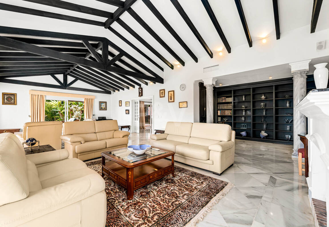 Elegancka półoddzielna willa w La Quinta, w pobliżu Marbelli i Top Golf Courses