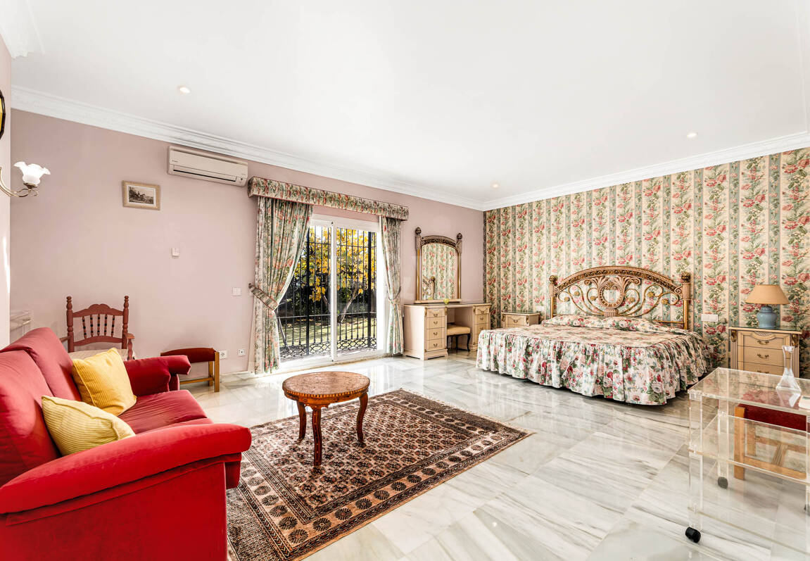 Elegancka półoddzielna willa w La Quinta, w pobliżu Marbelli i Top Golf Courses