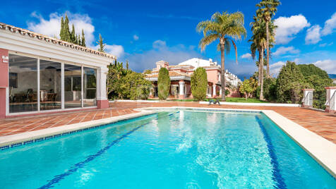 Blizniaki na sprzedaż w La Quinta, Benahavis