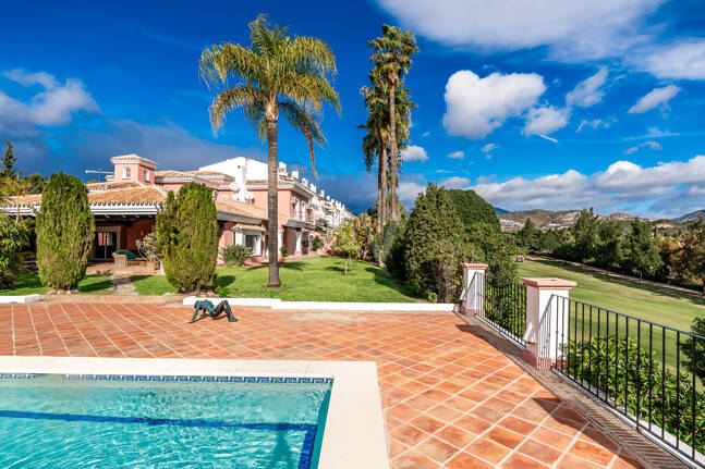 Elegancka półoddzielna willa w La Quinta, w pobliżu Marbelli i Top Golf Courses