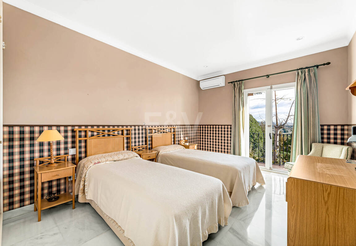 Elegancka półoddzielna willa w La Quinta, w pobliżu Marbelli i Top Golf Courses