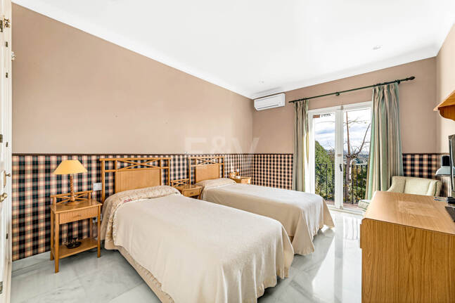 Elegancka półoddzielna willa w La Quinta, w pobliżu Marbelli i Top Golf Courses