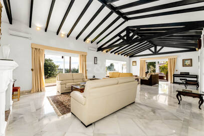 Elegancka półoddzielna willa w La Quinta, w pobliżu Marbelli i Top Golf Courses