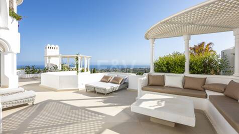 Apartamento excepcional en Jardines Colgantes con piscina privada y vistas al mar
