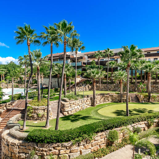 Dachgeschoss mit Privatsphäre, Panoramablick und 24-Stunden-Sicherheit