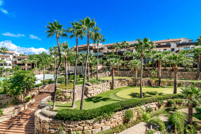 Dachgeschoss mit Privatsphäre, Panoramablick und 24-Stunden-Sicherheit