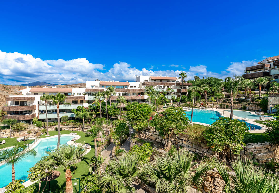 Dachgeschoss mit Privatsphäre, Panoramablick und 24-Stunden-Sicherheit