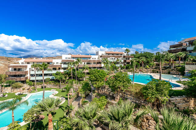 Dachgeschoss mit Privatsphäre, Panoramablick und 24-Stunden-Sicherheit