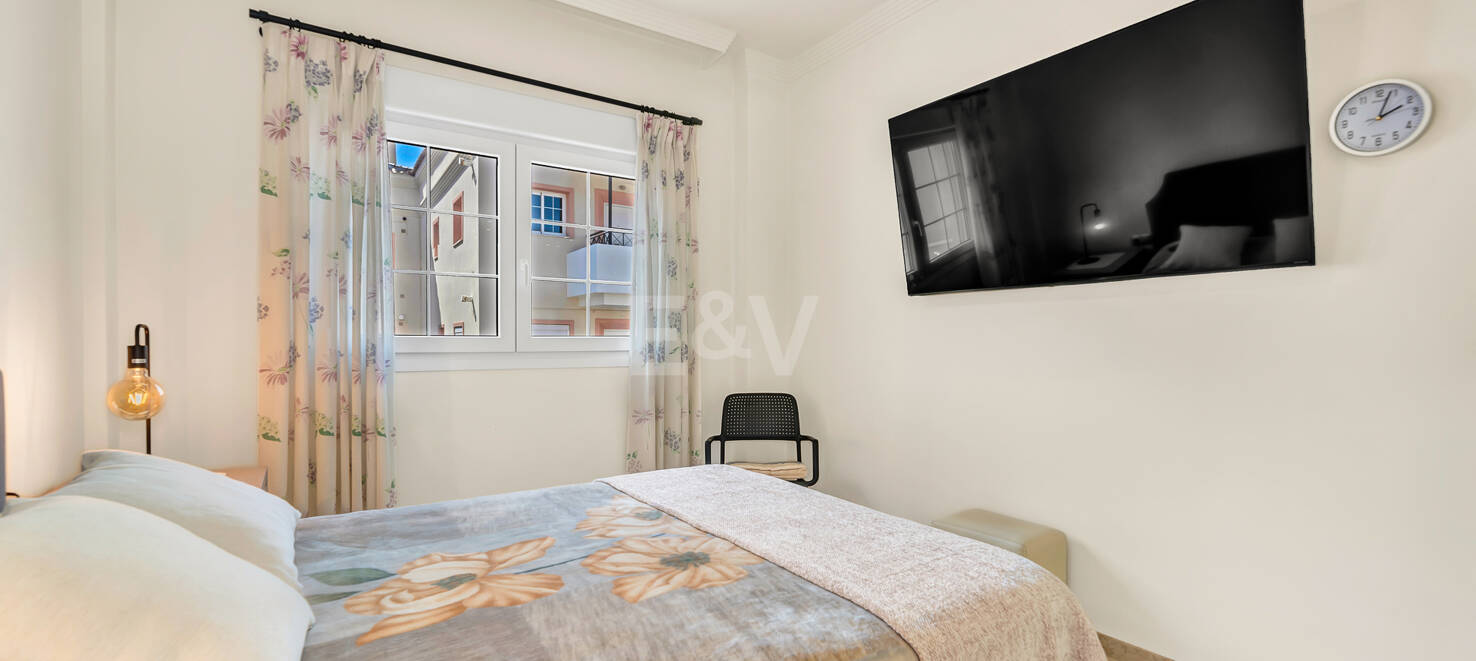 Renovated apartment with large corner terrace