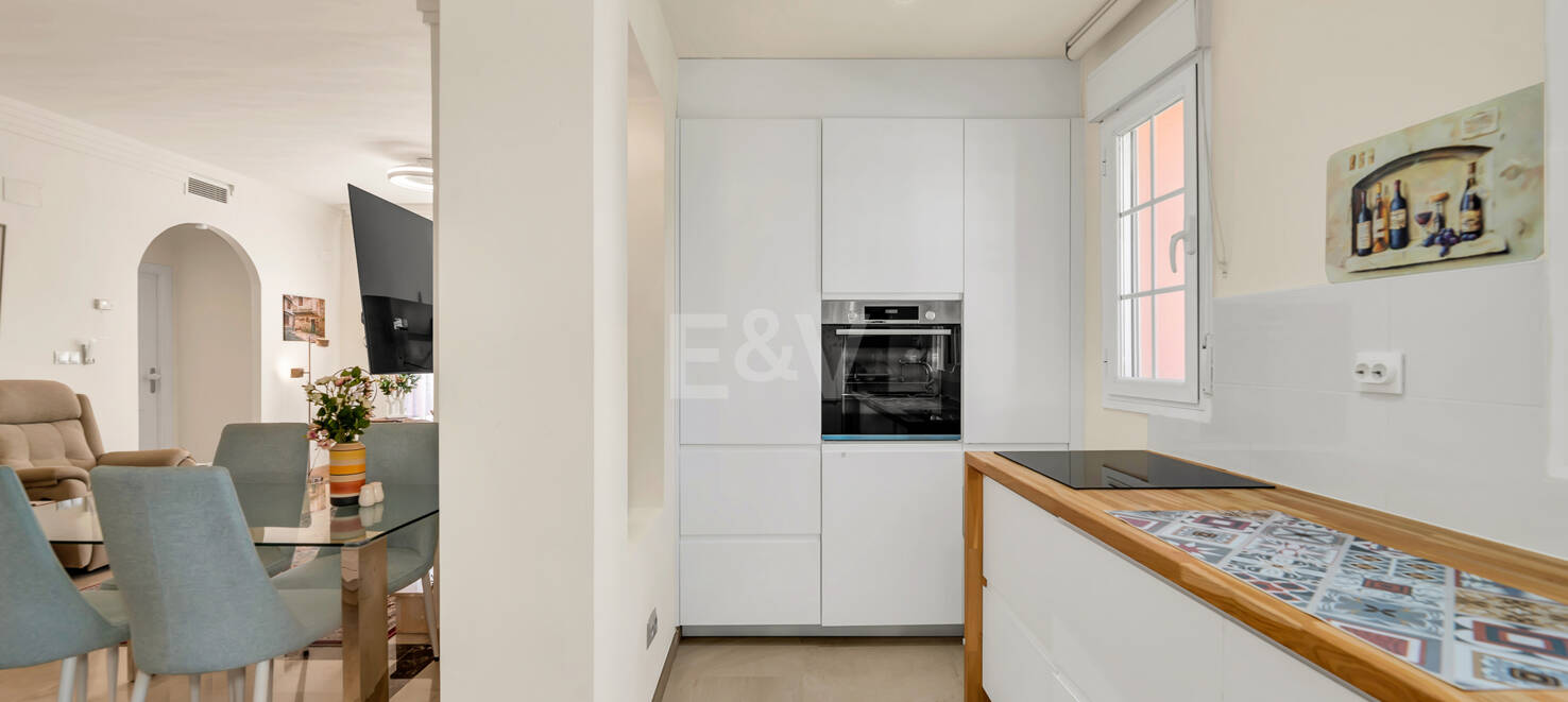 Renovated apartment with large corner terrace