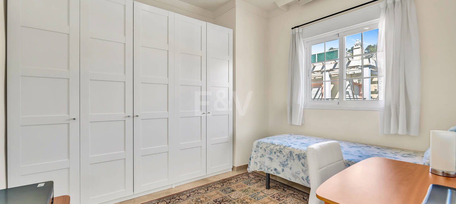 Renovated apartment with large corner terrace