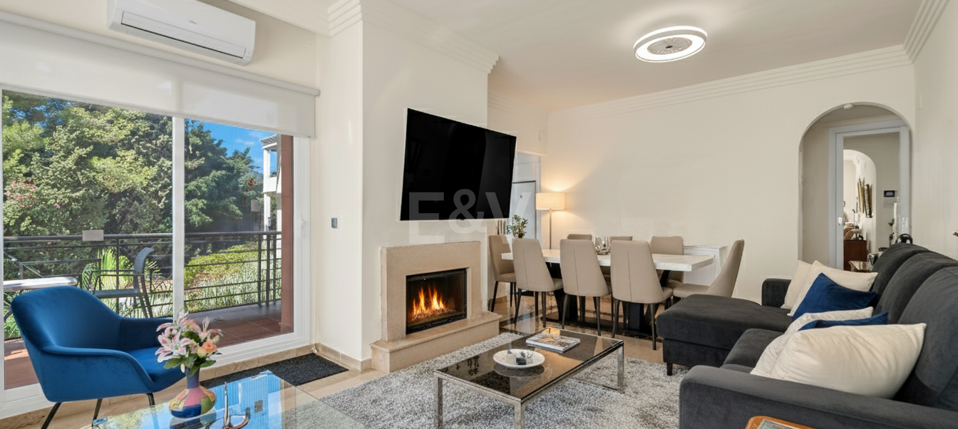 Renovated apartment with large corner terrace