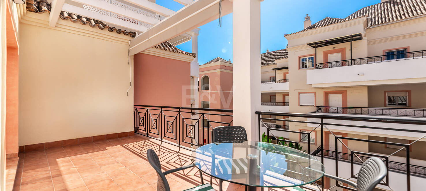 Renovated apartment with large corner terrace