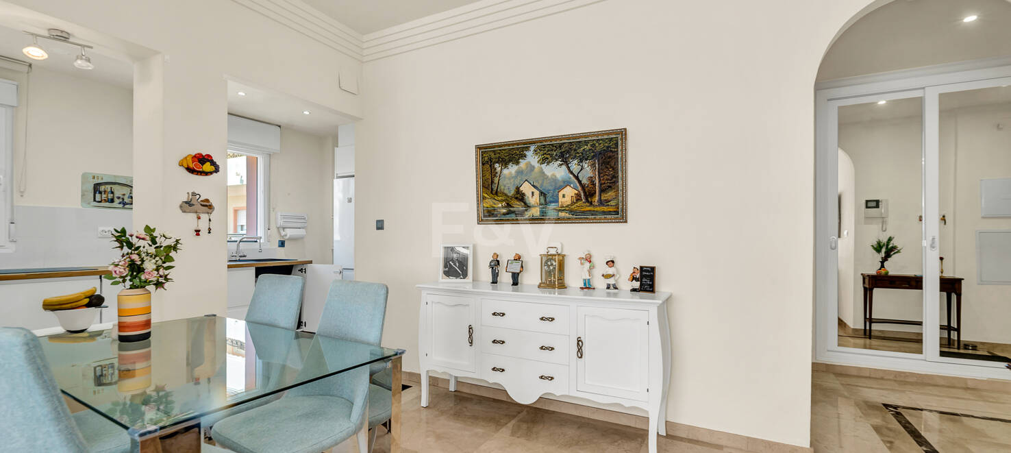 Renovated apartment with large corner terrace