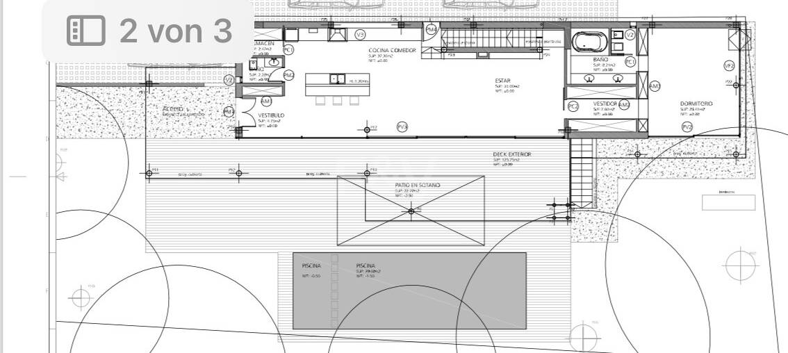 Contemporain Élégance: Villa élégante au Golf avec piscine et conception ouverte
