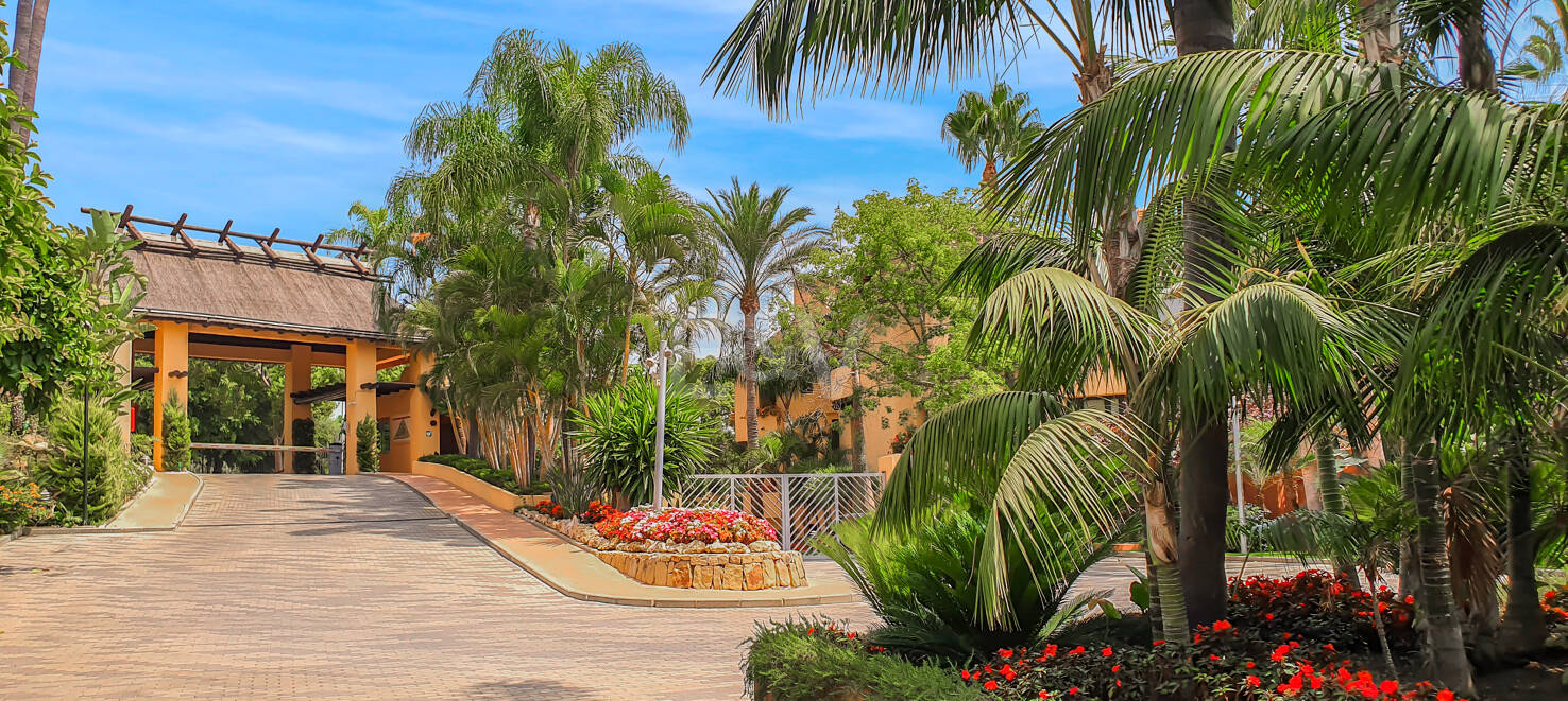 Spacious Luxury Apartment in the Prestigious Mansion Club, Sierra Blanca