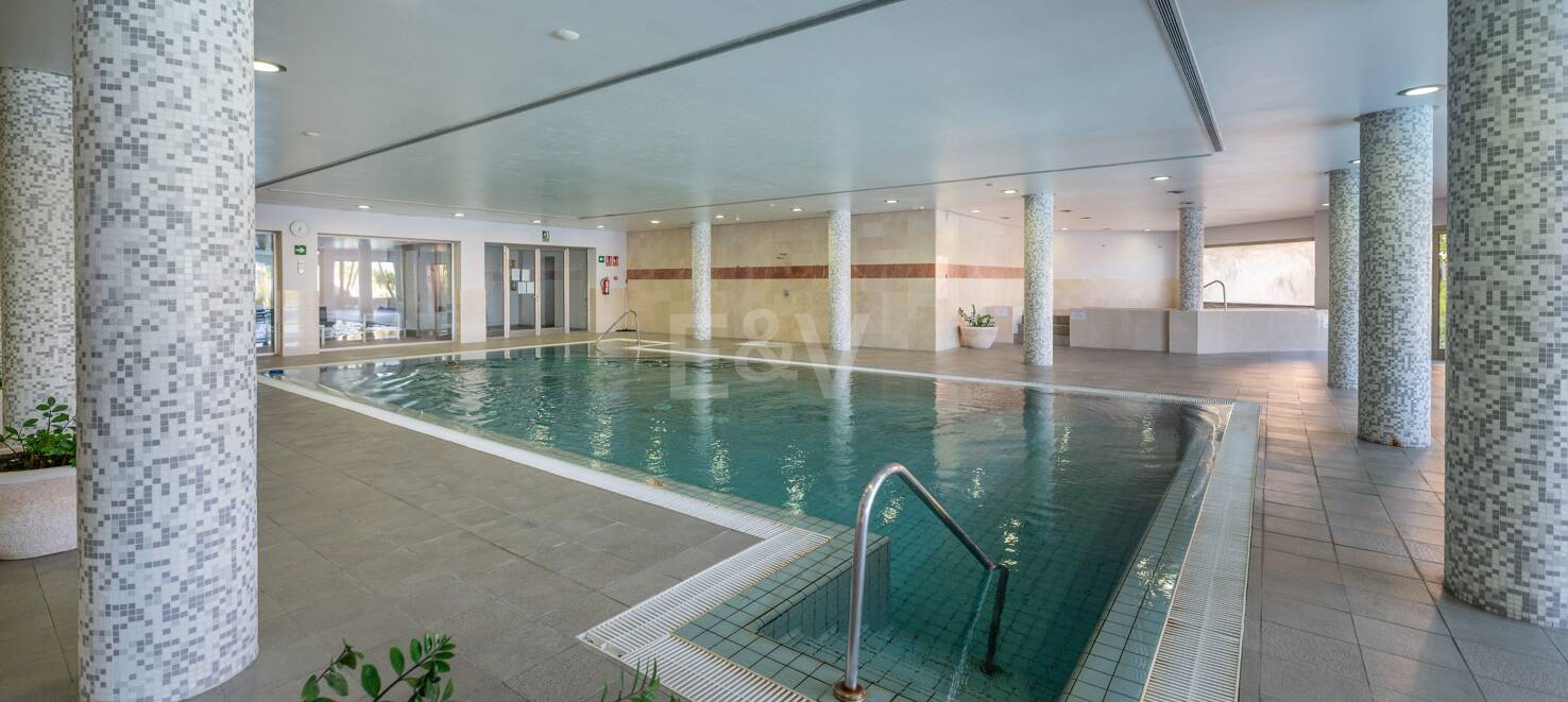 Spacious Luxury Apartment in the Prestigious Mansion Club, Sierra Blanca