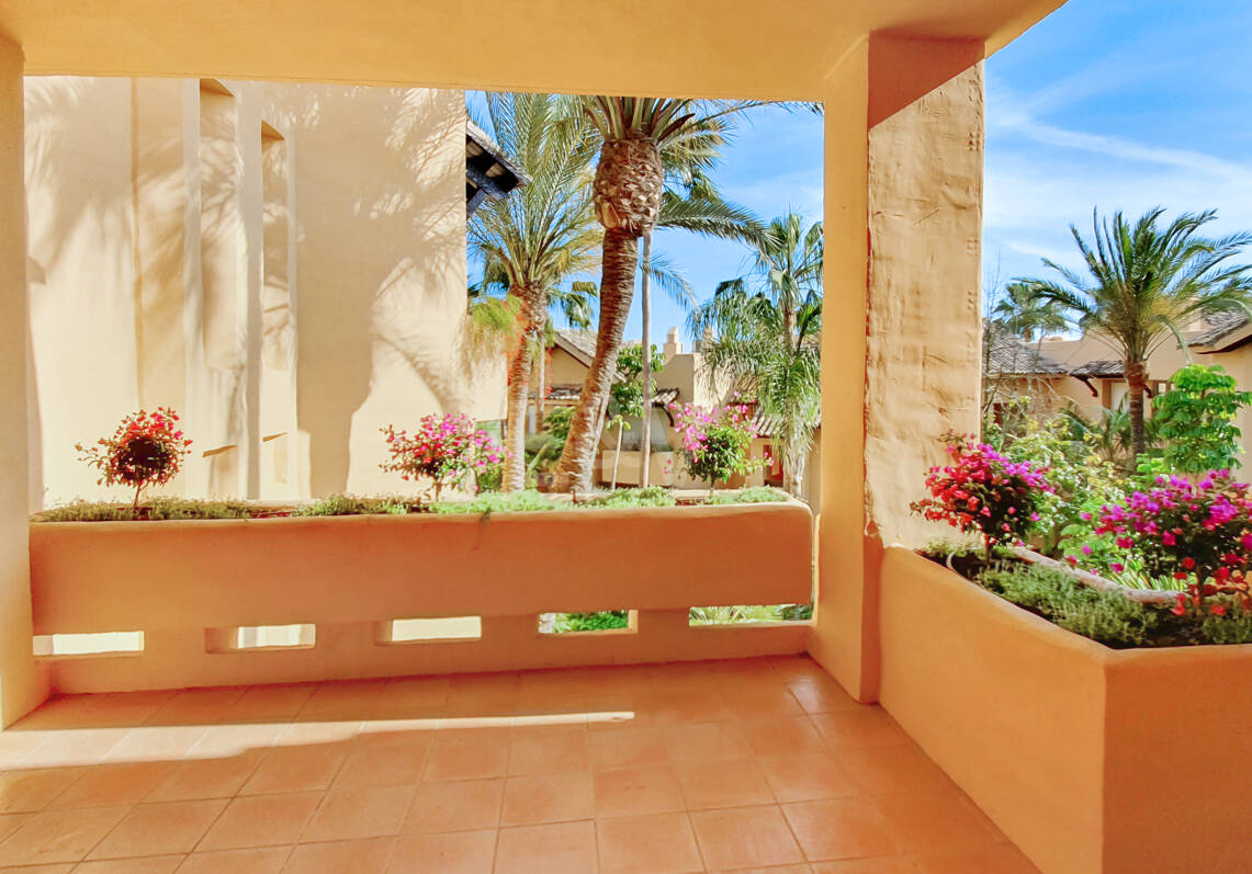 Spacious Luxury Apartment in the Prestigious Mansion Club, Sierra Blanca