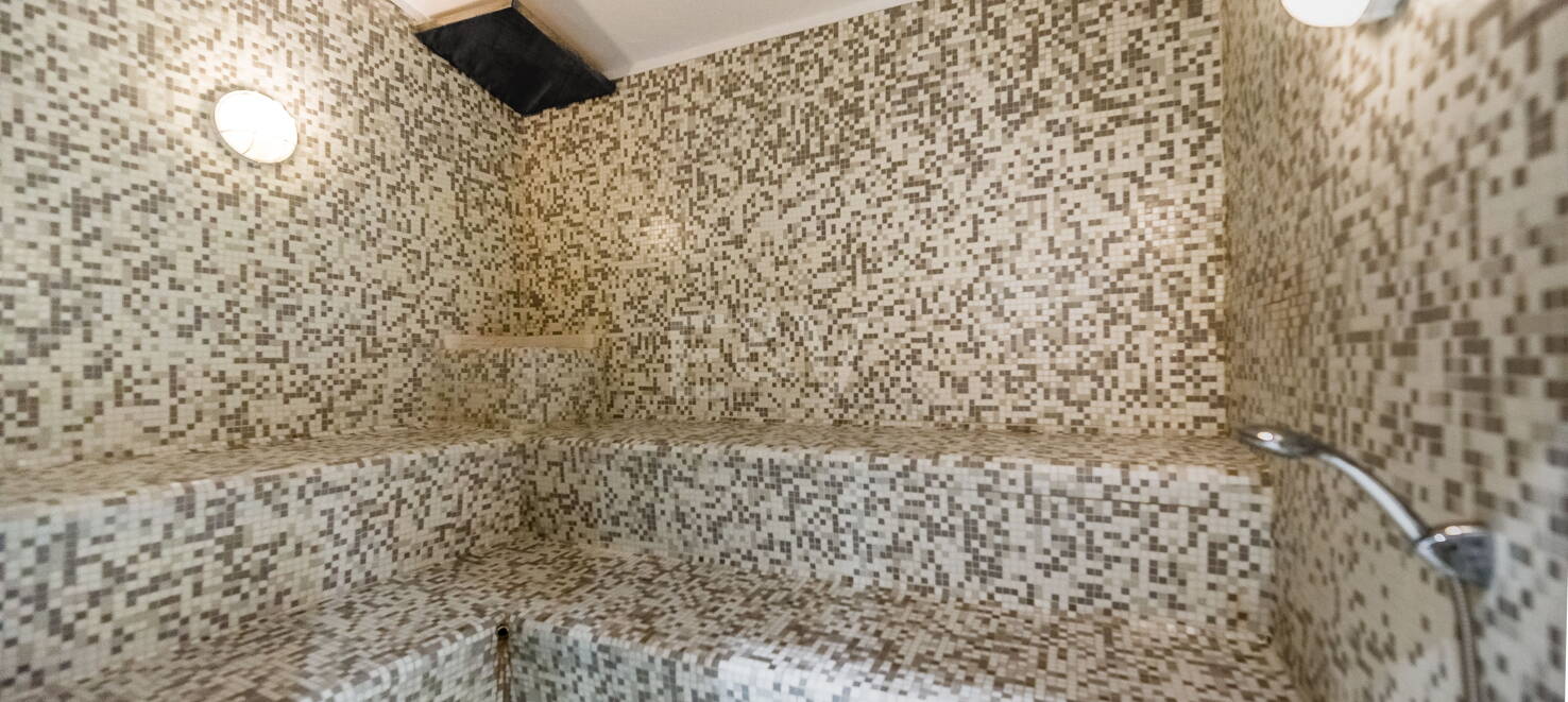 Spacious Luxury Apartment in the Prestigious Mansion Club, Sierra Blanca