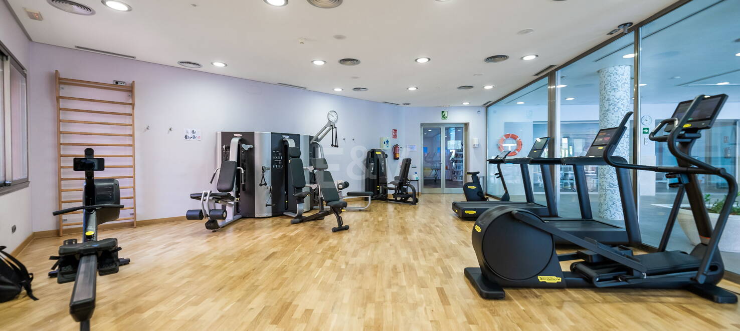 Spacious Luxury Apartment in the Prestigious Mansion Club, Sierra Blanca