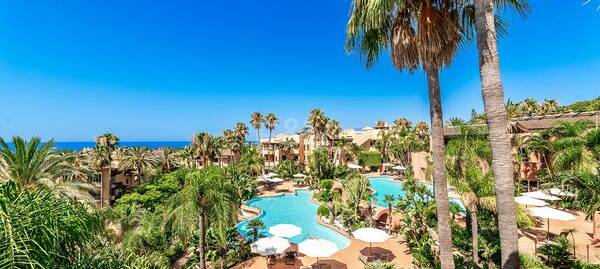 Spacious Luxury Apartment in the Prestigious Mansion Club, Sierra Blanca