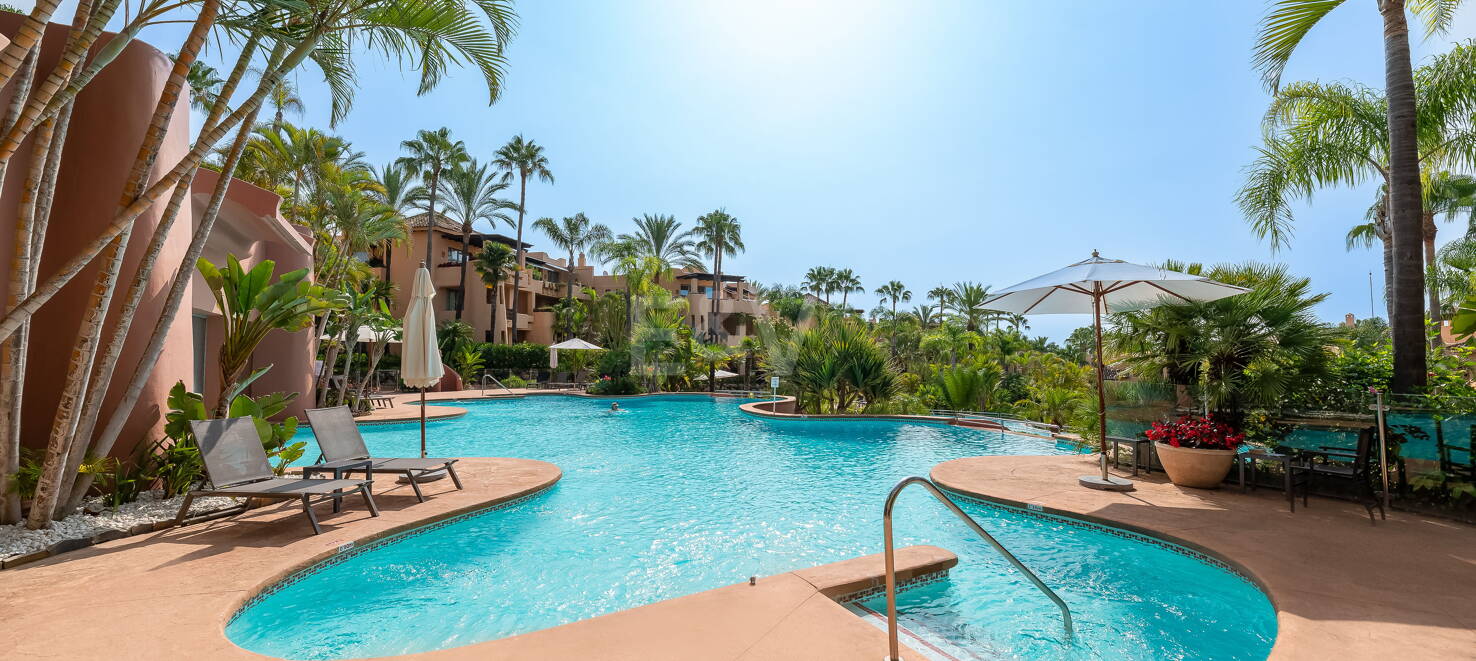 Spacious Luxury Apartment in the Prestigious Mansion Club, Sierra Blanca