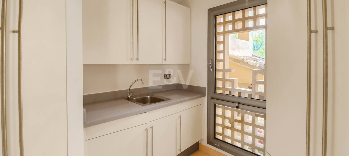 Spacious Luxury Apartment in the Prestigious Mansion Club, Sierra Blanca