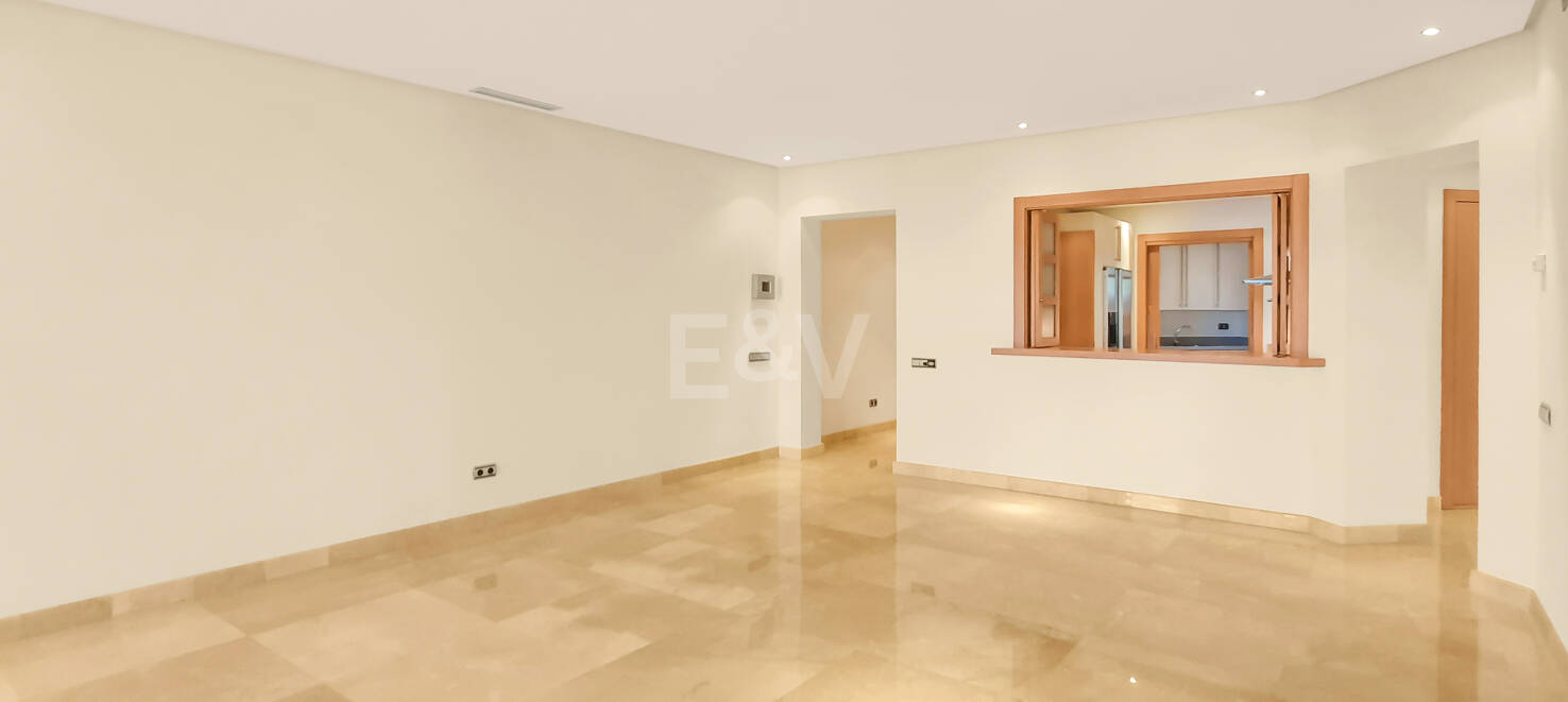 Spacious Luxury Apartment in the Prestigious Mansion Club, Sierra Blanca