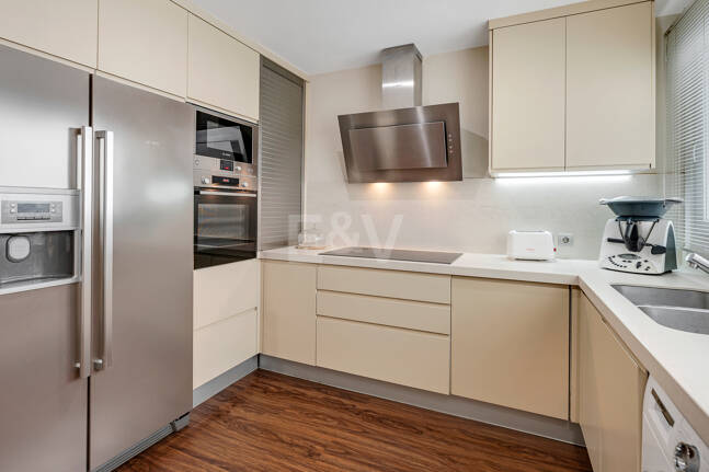 Premium Luxury Apartment just 250 Meters from Marbella Beach