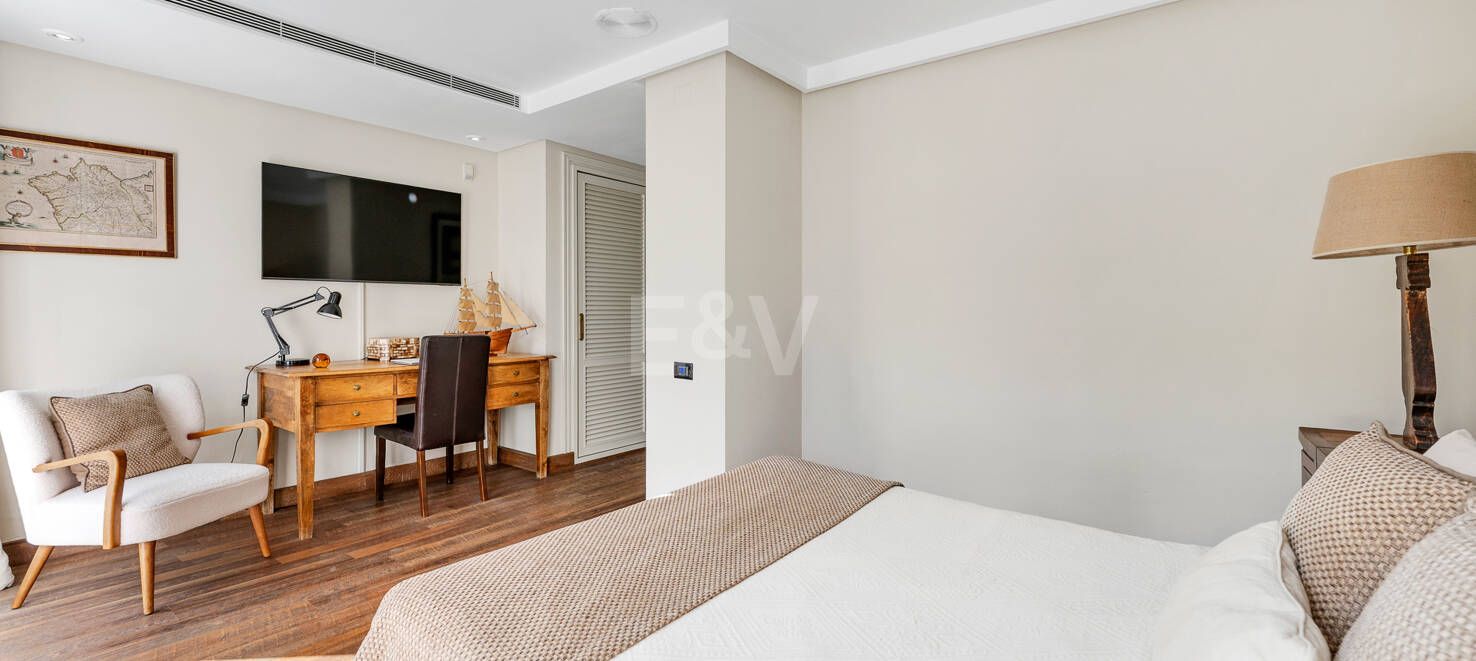 Apartamento de lujo premium a solo 250 metros de la playa de Marbella