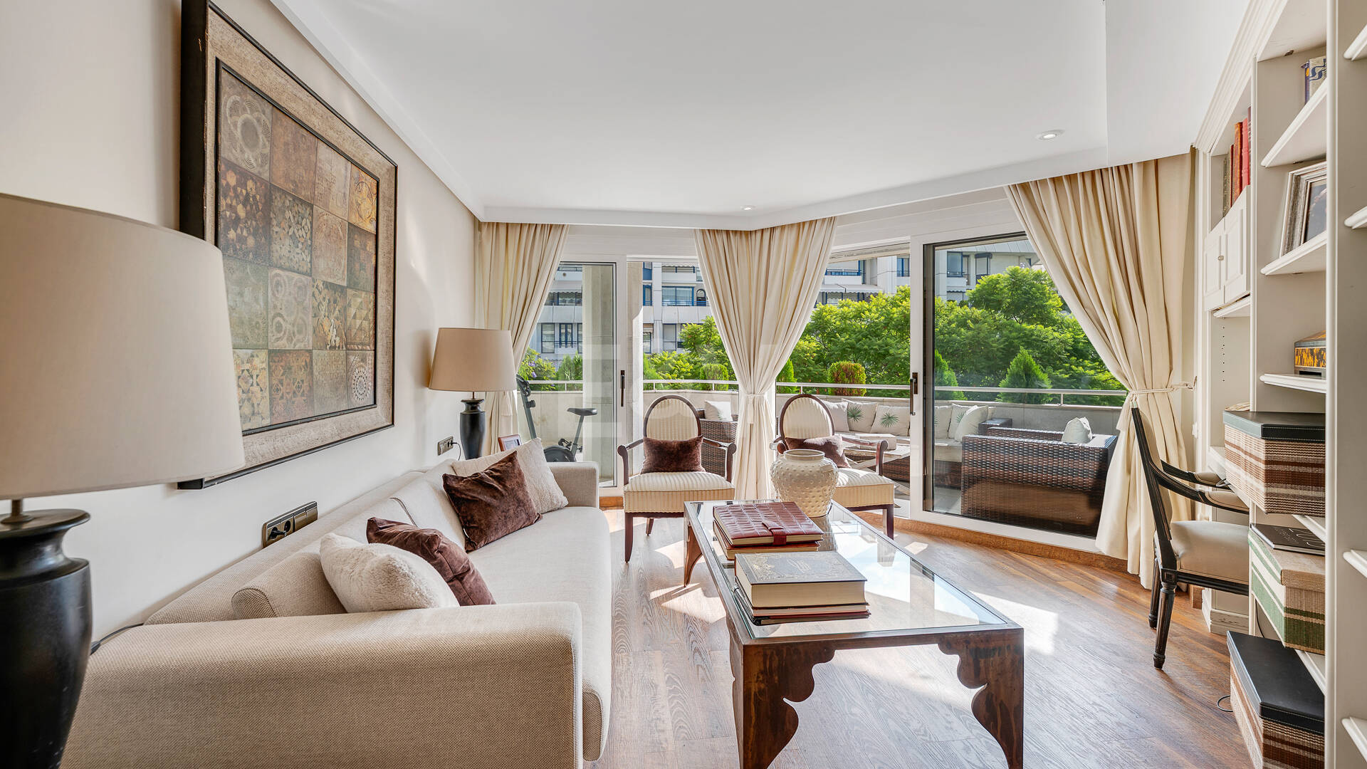 Premium Luxury Apartment just 250 Meters from Marbella Beach