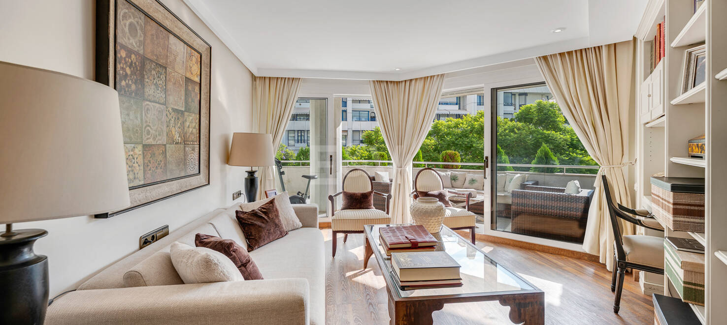 Apartamento de lujo premium a solo 250 metros de la playa de Marbella