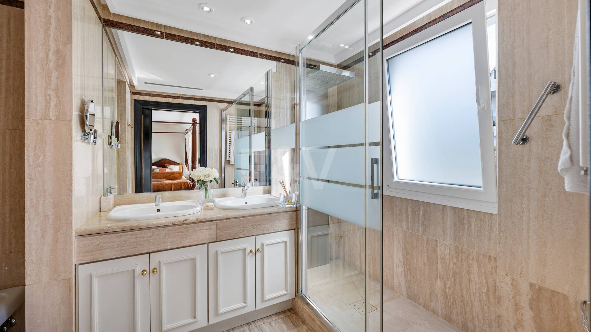 Premium Luxury Apartment just 250 Meters from Marbella Beach