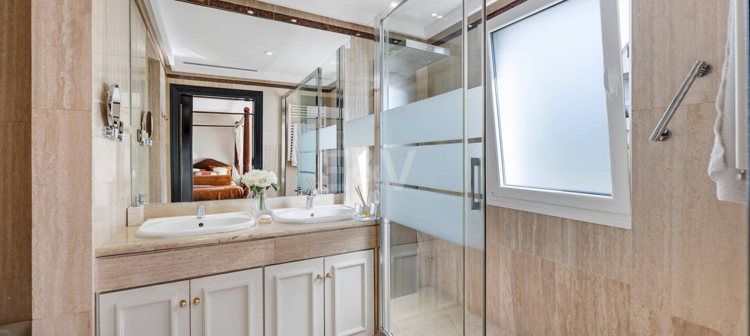 Premium Luxury Apartment just 250 Meters from Marbella Beach