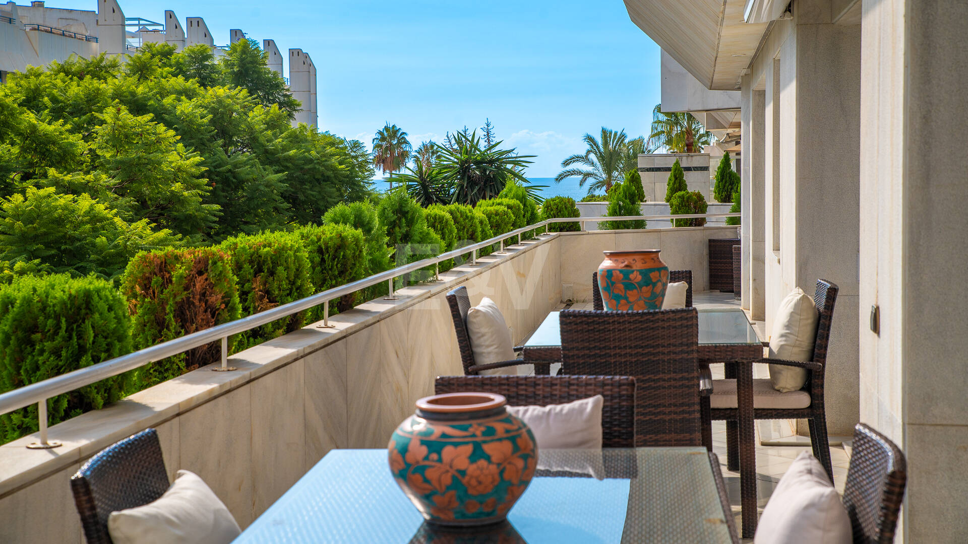 Premium-Luxusapartment nur 250 Meter vom Strand von Marbella entfernt