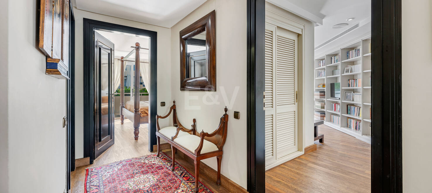 Apartamento de lujo premium a solo 250 metros de la playa de Marbella