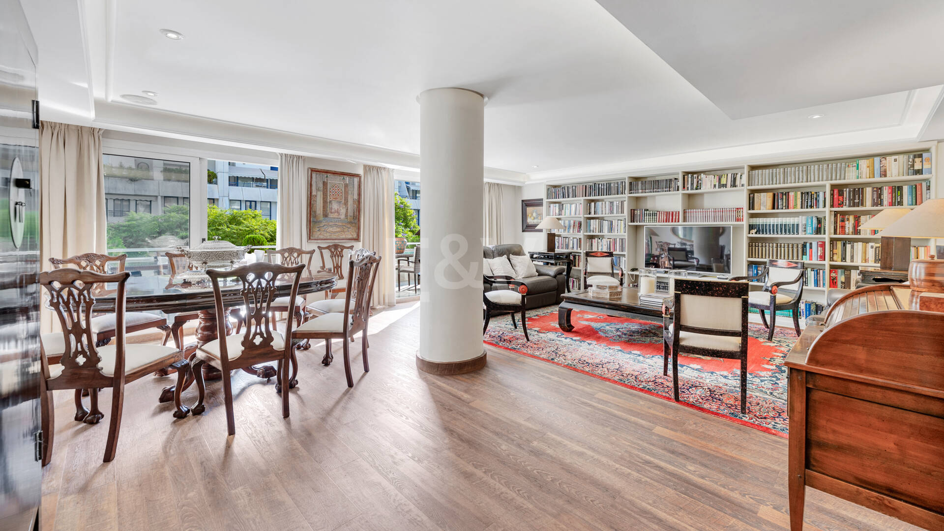 Premium Luxury Apartment just 250 Meters from Marbella Beach