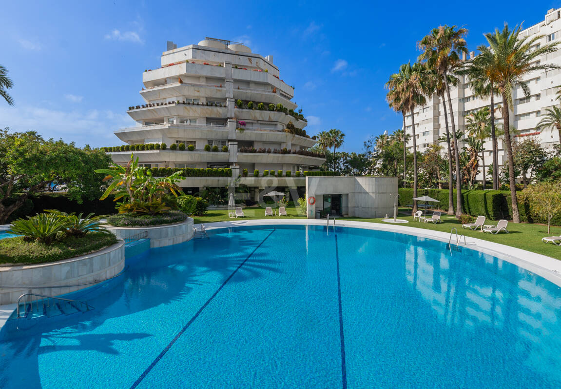 Premium Luxury Apartment just 250 Meters from Marbella Beach
