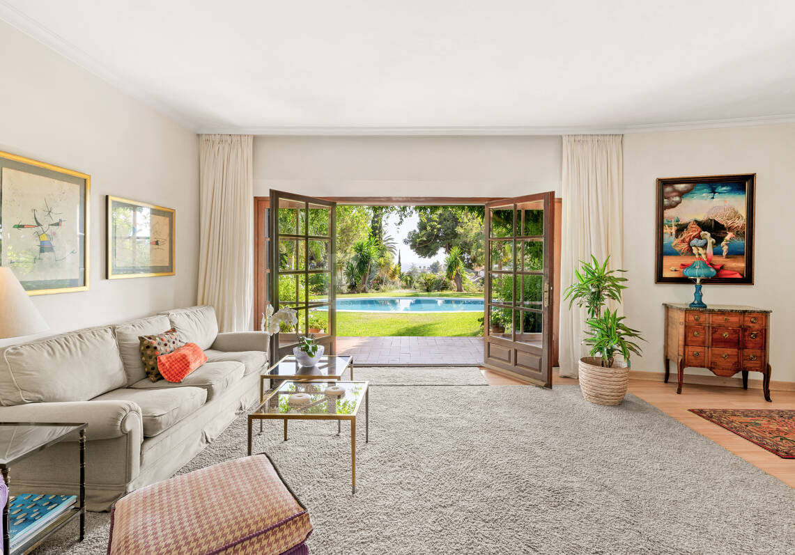 Andalusische Villa auf großem Grundstück nahe dem Zentrum von Marbella