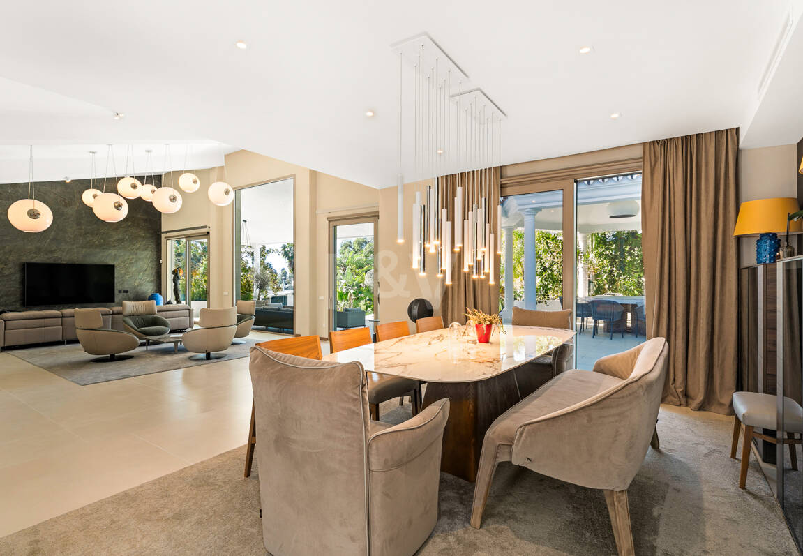 Sofisticada villa cerca de la playa y el golf de Guadalmina