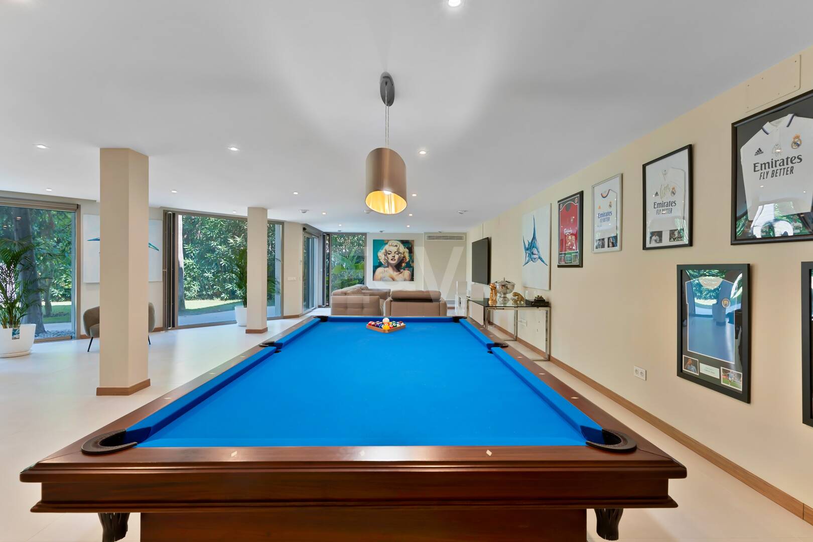 Exklusive Villa in der Nähe von Guadalminas Strand und Golfplatz