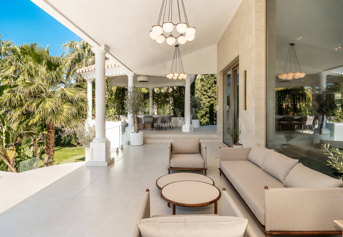 Sofisticada villa cerca de la playa y el golf de Guadalmina
