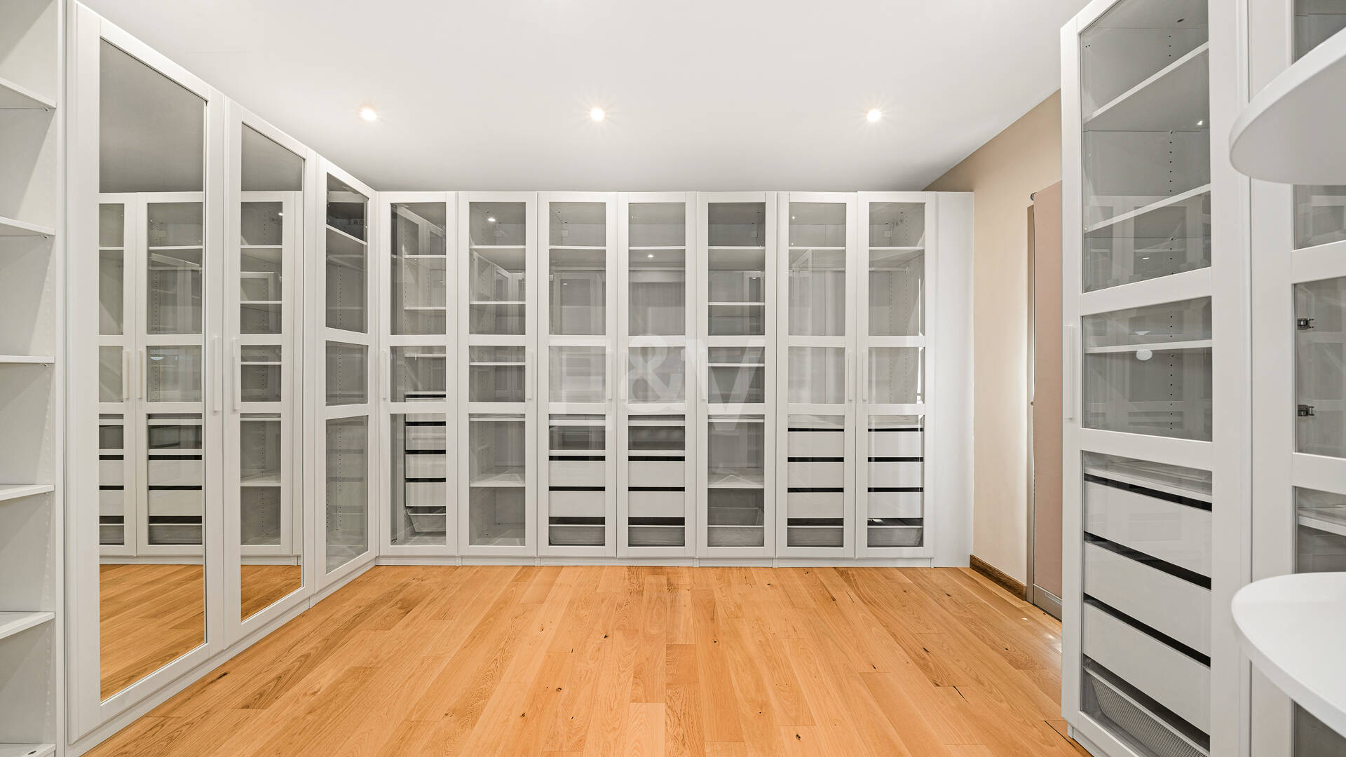 Sofisticada villa cerca de la playa y el golf de Guadalmina